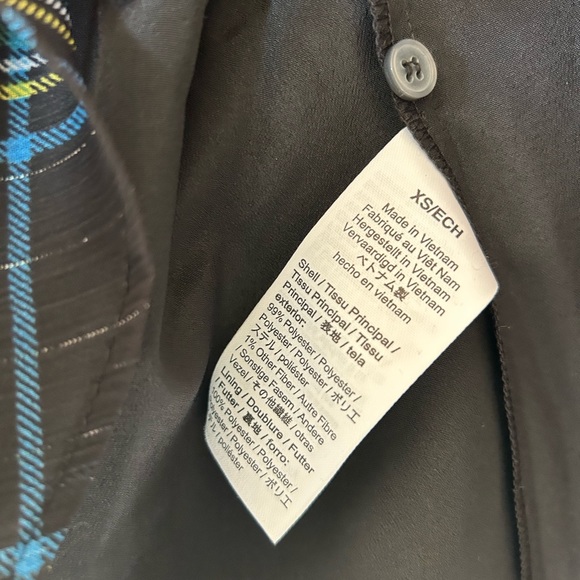 BNWT J. Crew Sleeveless ruffle-collar top in black Stewart tartan - XS - Picture 5 of 8